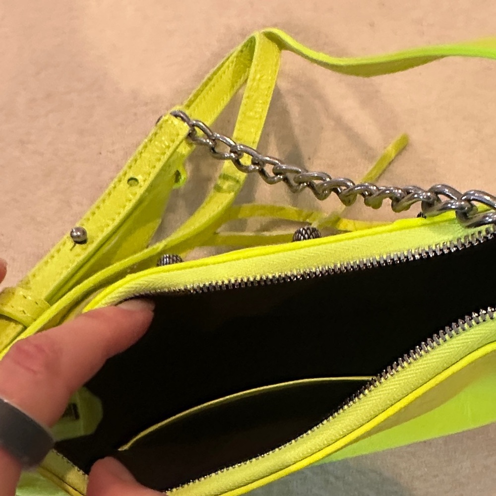 Authentic Balenciaga Le Cagole Chain Shoulder Bag XS/Mini Fluo Yello - Picture 3 of 7